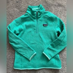 Patagonia 1/4 zip better sweater for kids. Great condition.